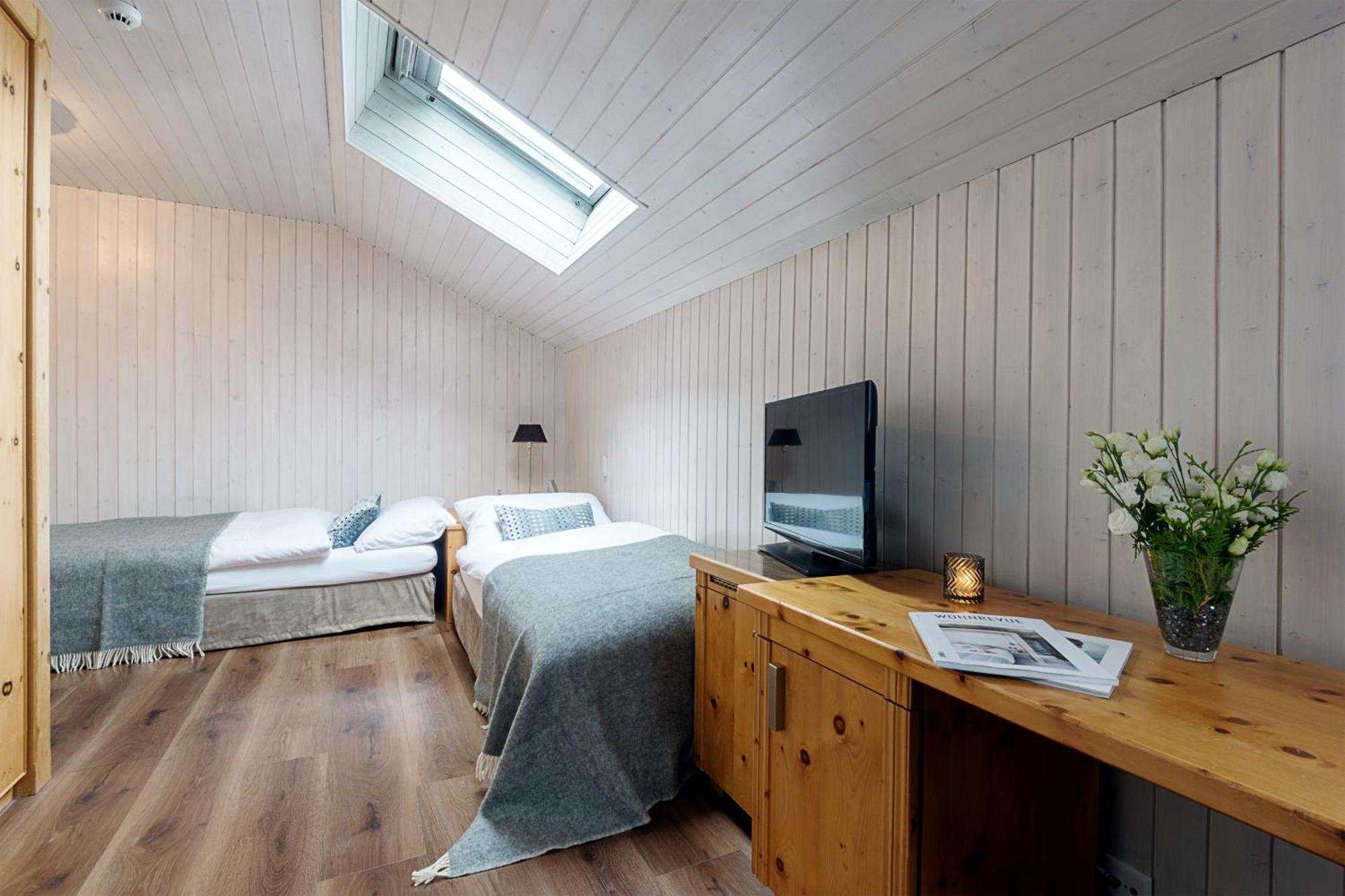 Hotel Le Mirabeau & 4*